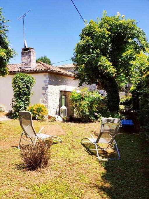 Gite La Petite Longere Septfonds Extérieur photo